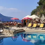 Belle Vue Oeluedeniz فندق 4*