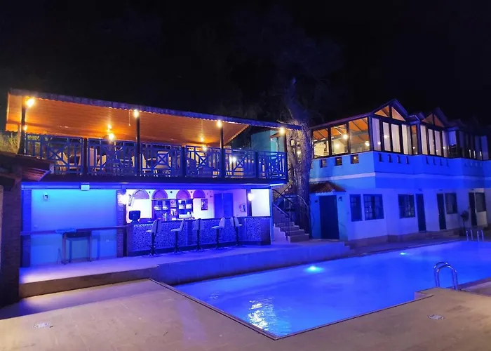 Belle Vue Oeluedeniz 4* Fethiye