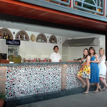 Belle Vue Oeluedeniz מלון 4*